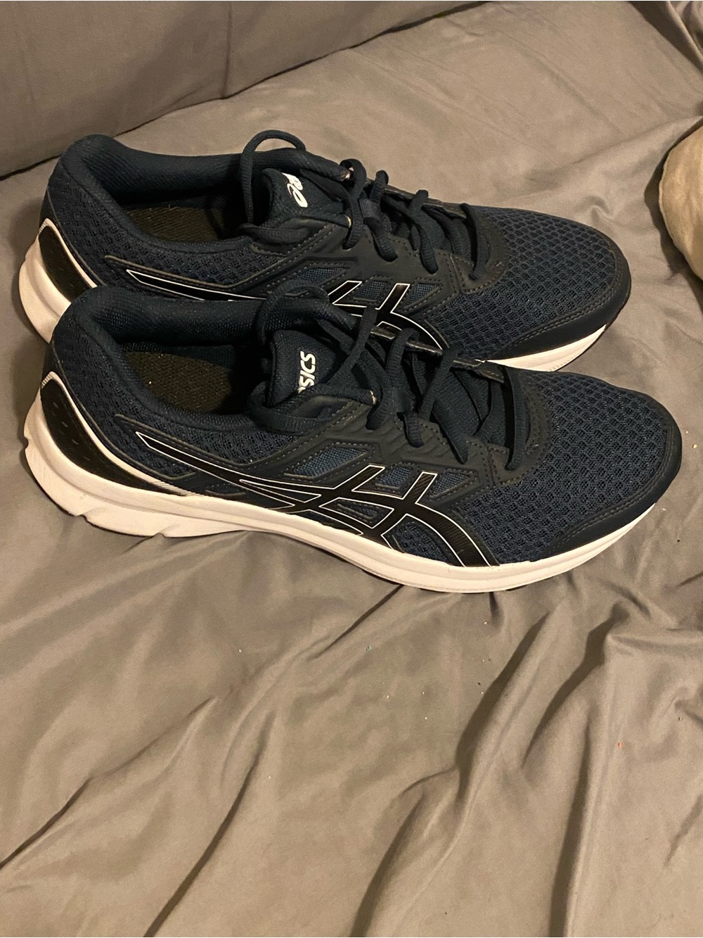 ASICS Men's blue and white Running Shoes - Picture 2 of 5